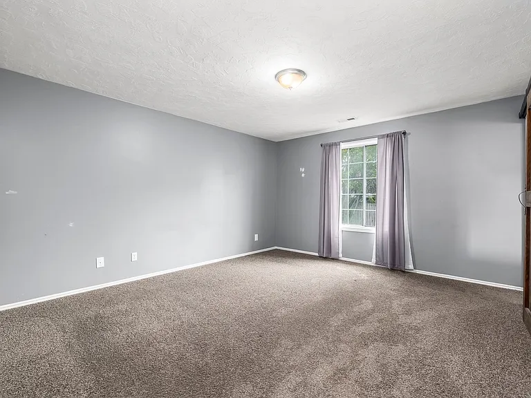 133 W 510th St S — Photo 14