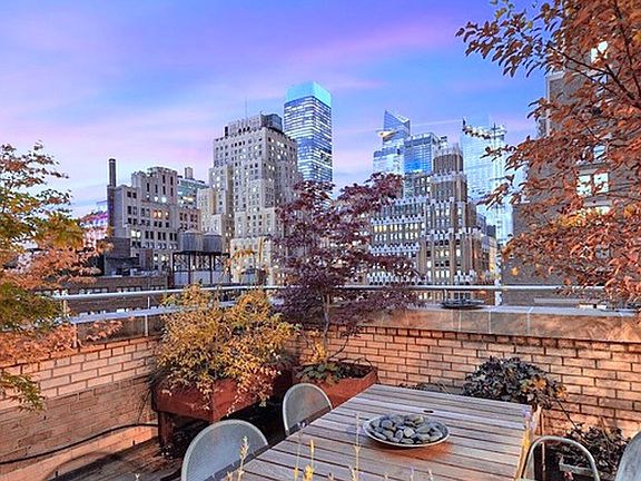 5th image of 241 W 36th St #16/17