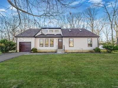 4 Rainbow Court, Middle Island, NY, 11953