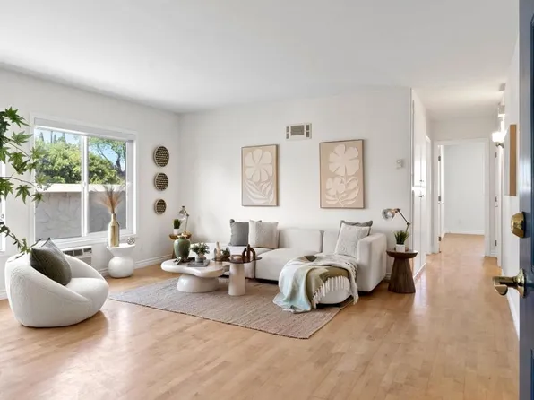 8220 Vincetta Dr Unit 57, La Mesa, CA 91942