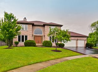 34271 N Haverton Dr, Gurnee, IL 60031