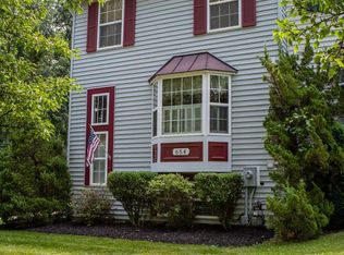 654 Retriever Dr, Hampstead, MD 21074