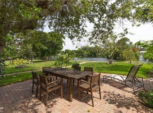 1354 Rordon Ave, Naples, FL 34103