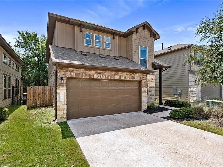 9413 Tanager Way — Photo 1