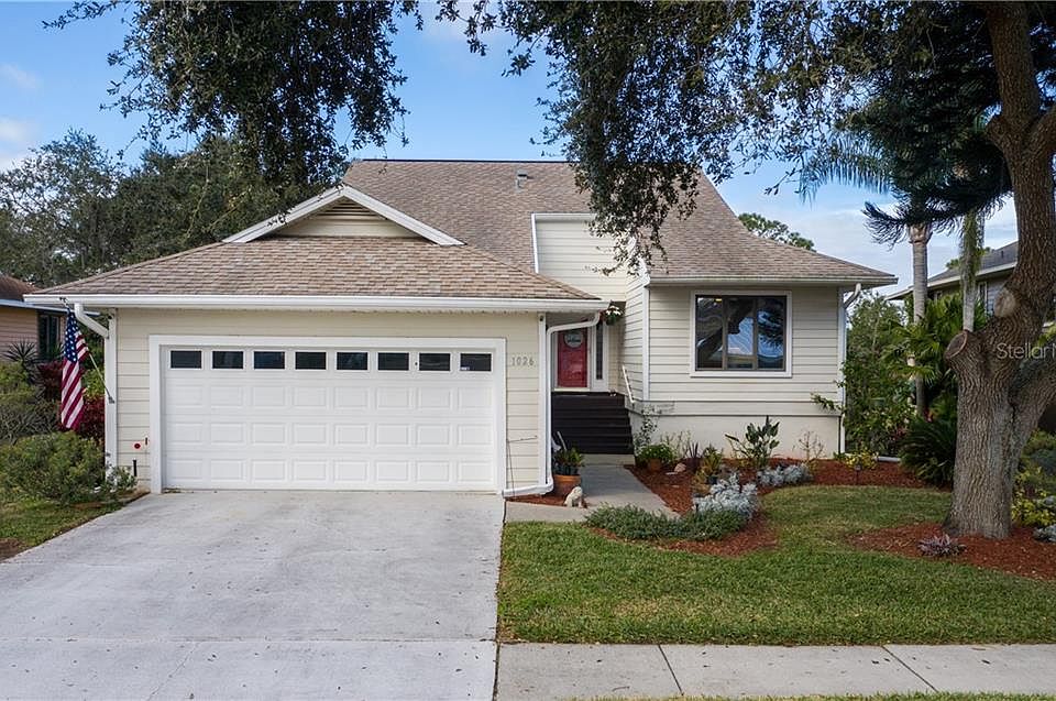 1st image of 1026 Lake Avoca Dr