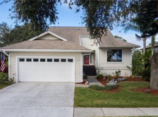 1026 Lake Avoca Dr, Tarpon Springs, FL 34689
