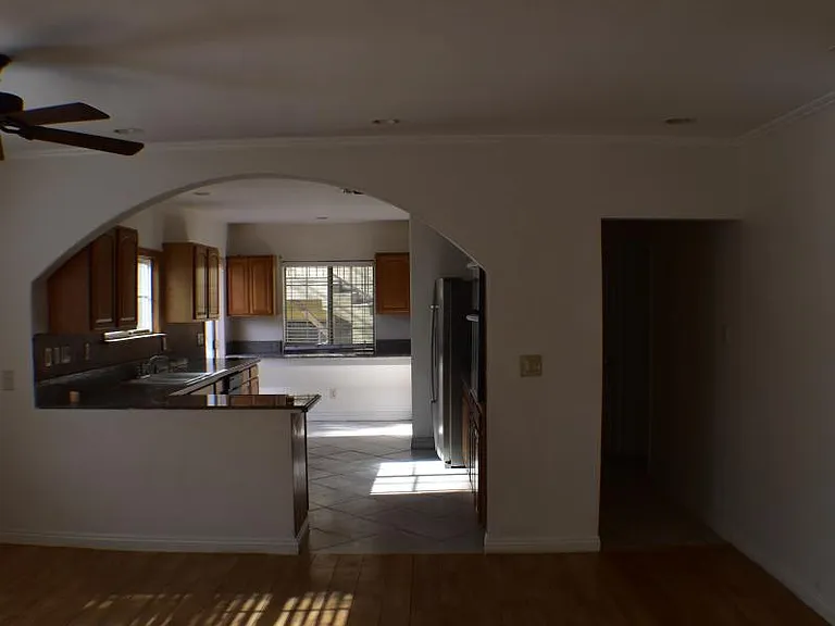 127 Orange Ave — Photo 15