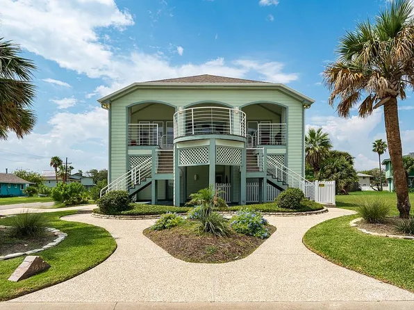 1819 Bay Shore Dr, Rockport, TX 78382