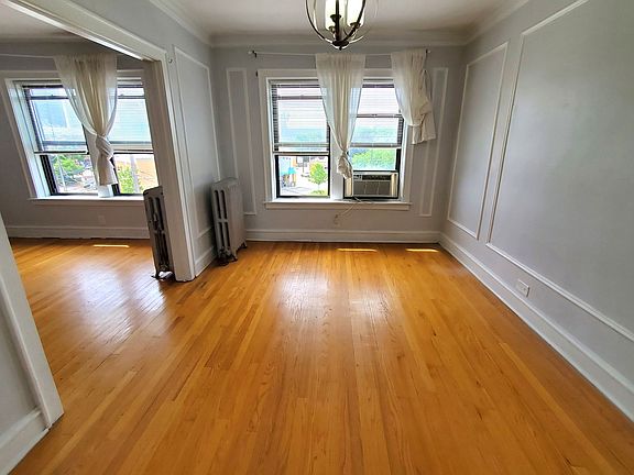5th image of 5641 N Magnolia Ave APT 1C
