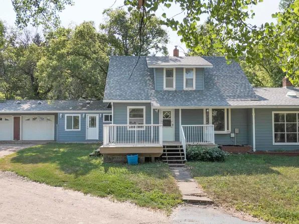 3800 38th St SE, Minot, ND 58701
