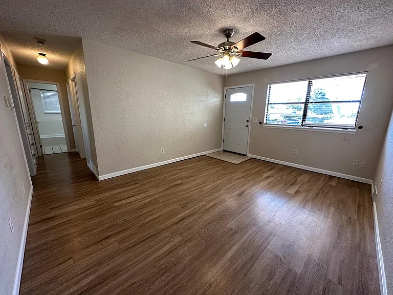 1008 N Nail Pkwy — Photo 13