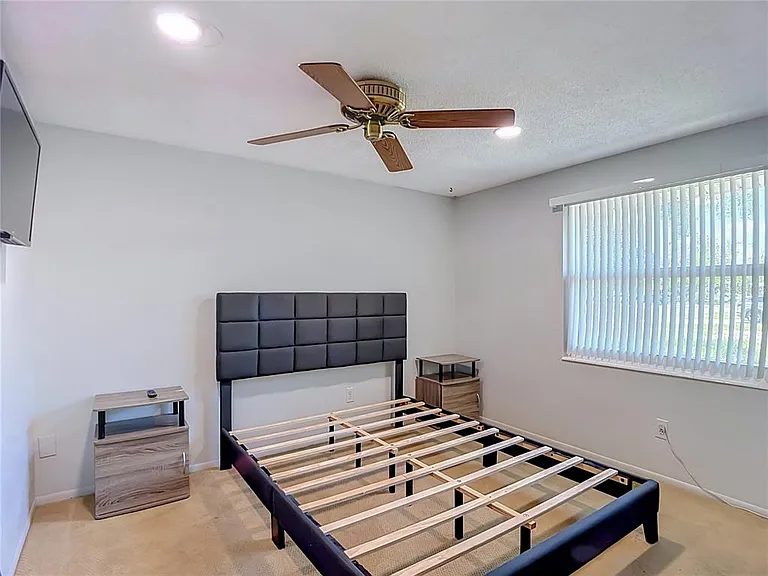 7916 Woodgrove Cir — Photo 31