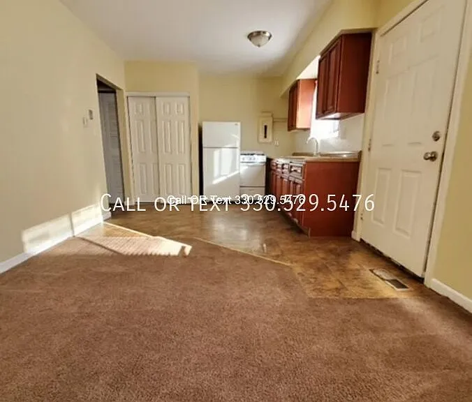 2387 Newton St — Photo 1