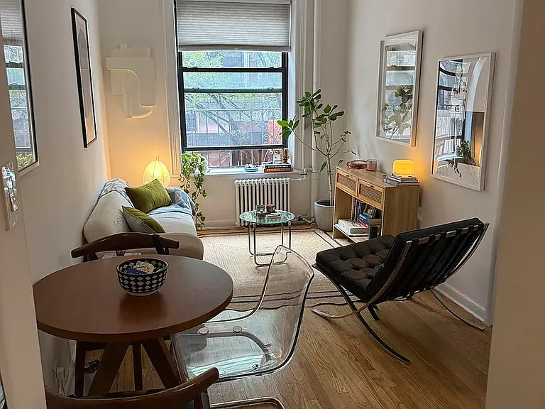193 Bleecker St #4 — Photo 2