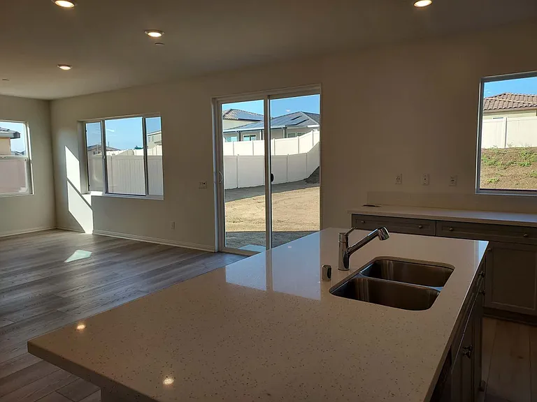 19532 Sunkissed Ridge Dr — Photo 10