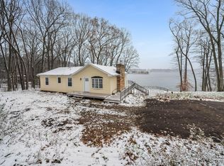 12017 S Sherman Lake Dr, Augusta, MI