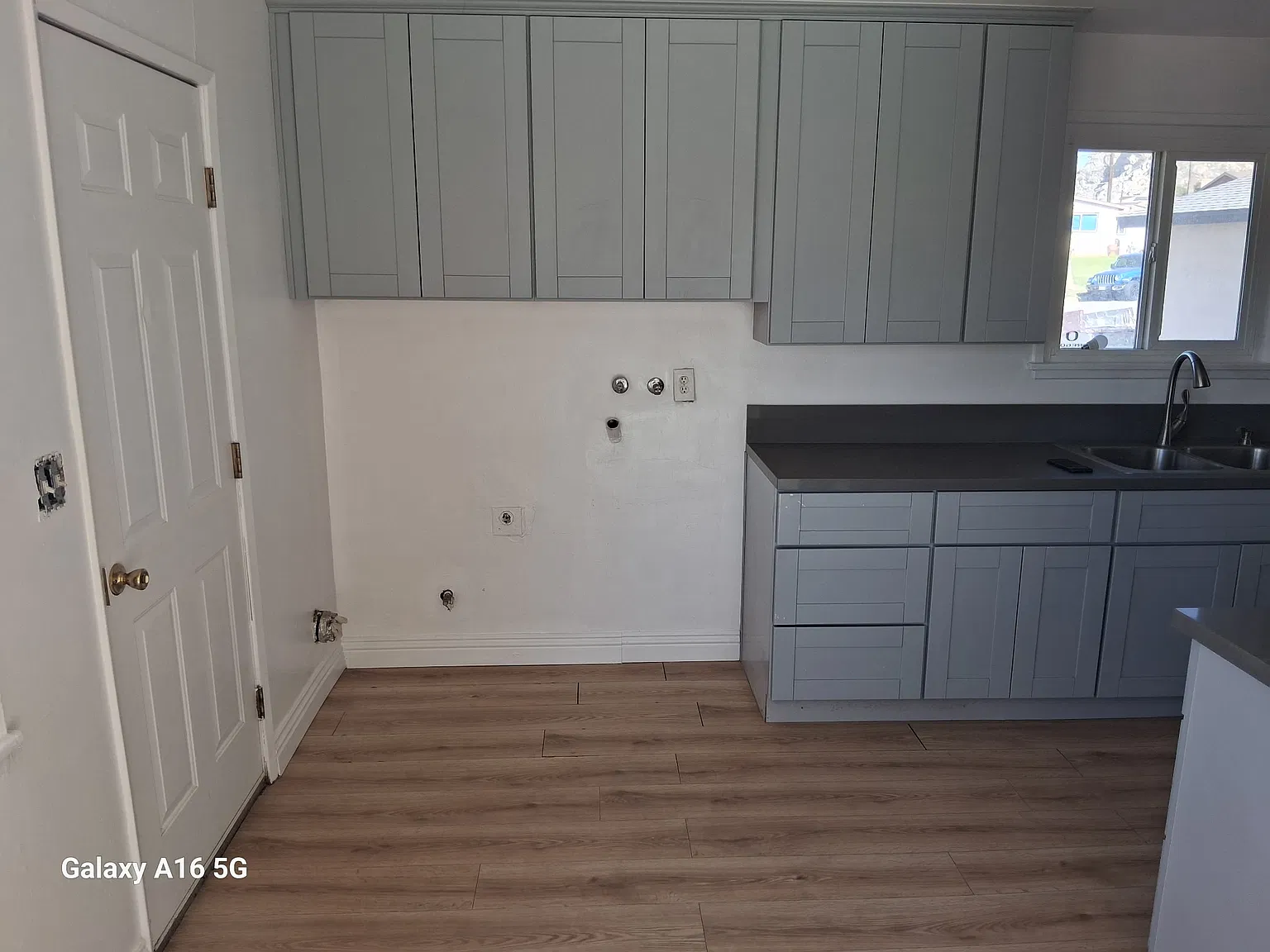 4 bed, 1238 sqft, $3,500 — Photo 4