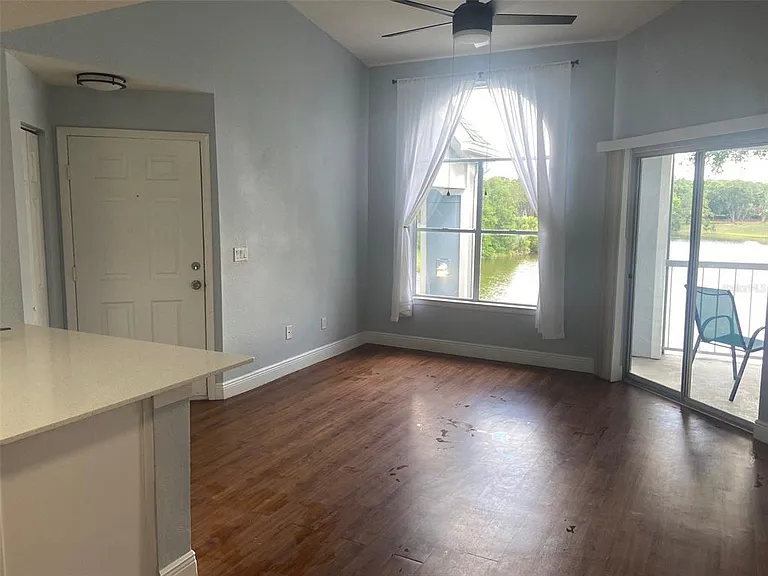 2612 Grassy Point Dr #312 — Photo 5