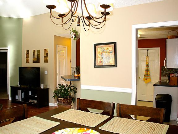 5th image of 429 Den Ridge Dr