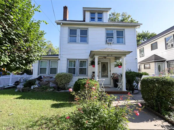 200-20 104th Ave, Saint Albans, NY 11412