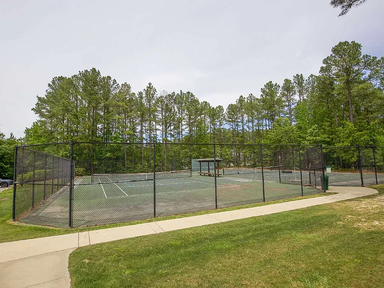 305 Skipping Water Dr — Photo 50