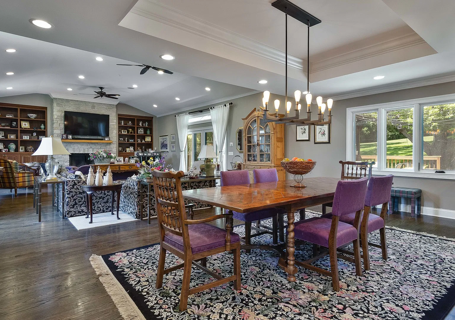 4 bed, 6.0 bath, 3464 sqft, $7,500 — Photo 3
