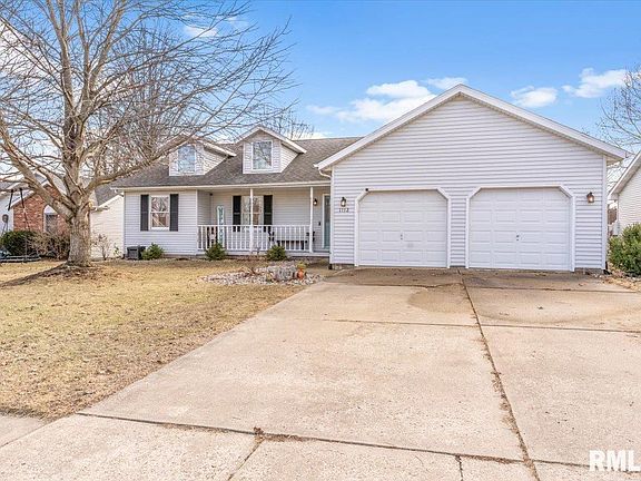 4th image of 1112 Christopher Ln