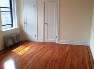 2550 42nd St #2, Astoria, NY 11103