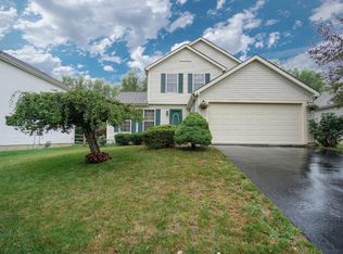 565 Weeping Willow Ln, Maineville, OH 45039