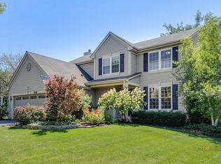 5010 Princeton Ln, Lake In The Hills, IL 60156