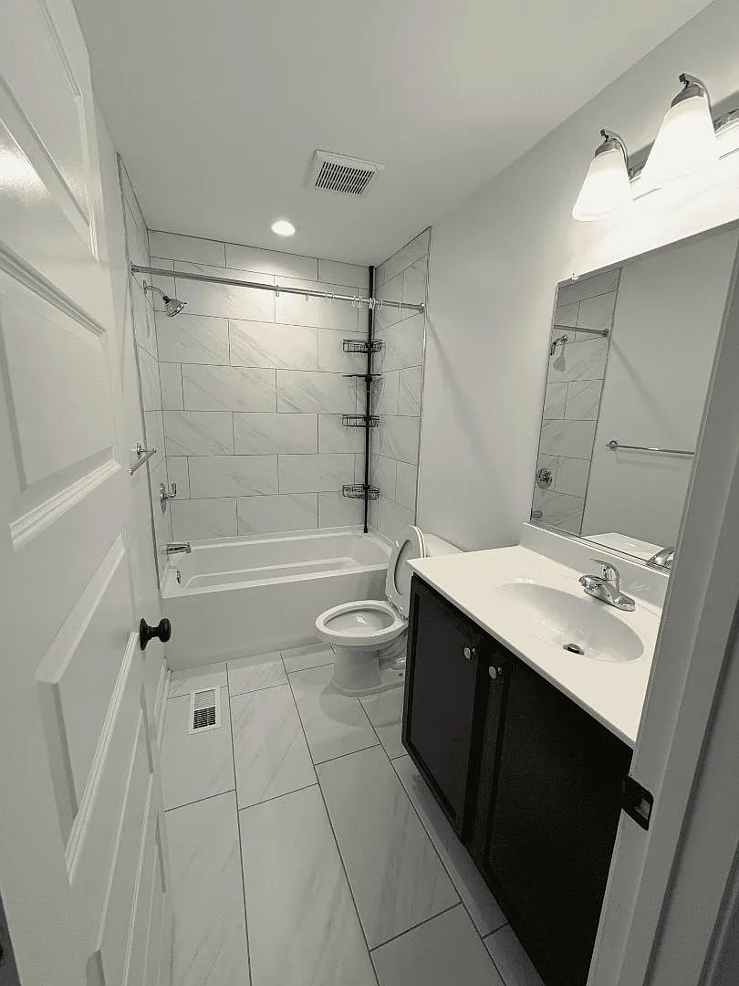 2812 Church St - Primary Rm — Photo 2