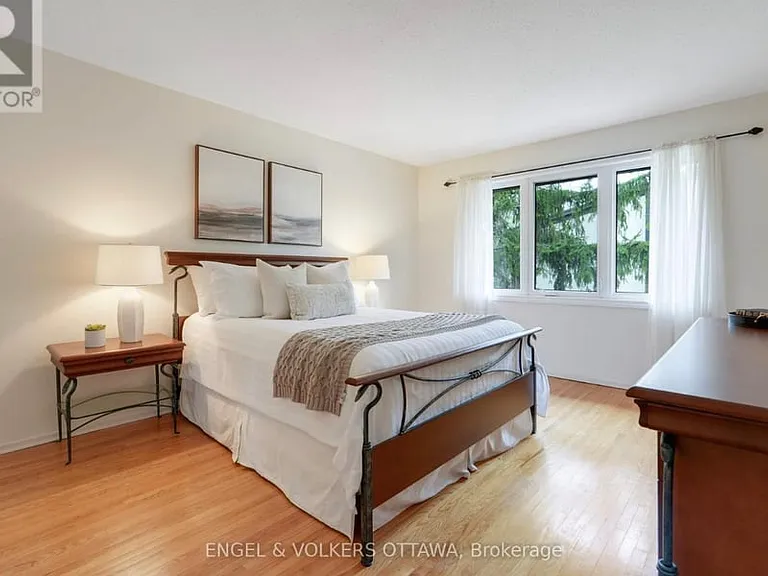 2111 Montreal Rd #33 — Photo 8