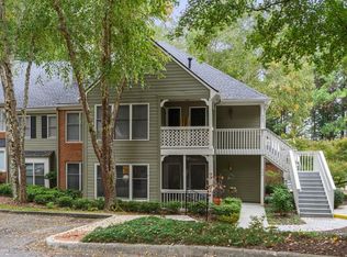 300 Bainbridge Dr, Sandy Springs, GA 30327