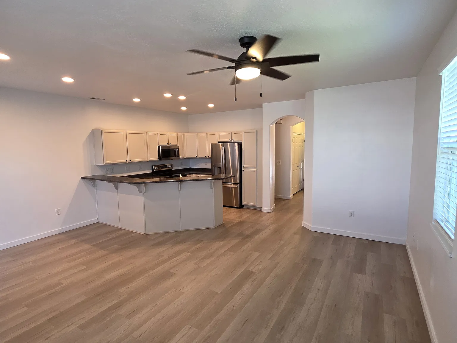 3 bed, 2.5 bath, 1455 sqft, $2,500 — Photo 1