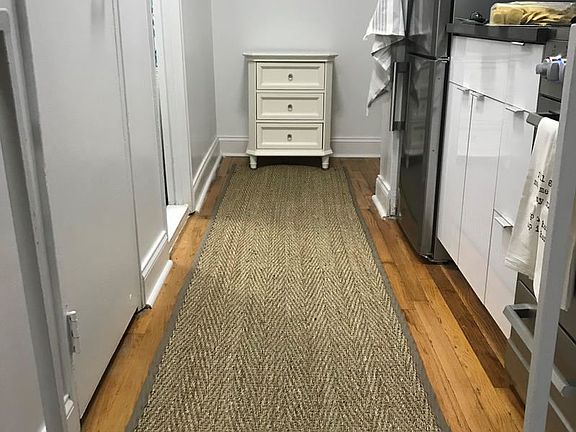 3rd image of 225 W 14th St APT 3D
