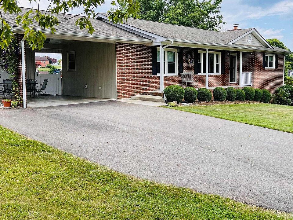 4508 Newbern Heights Dr, Pulaski, VA 24301 Zillow