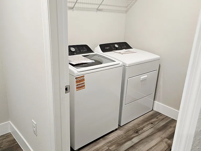1728 Vanilla St — Photo 25