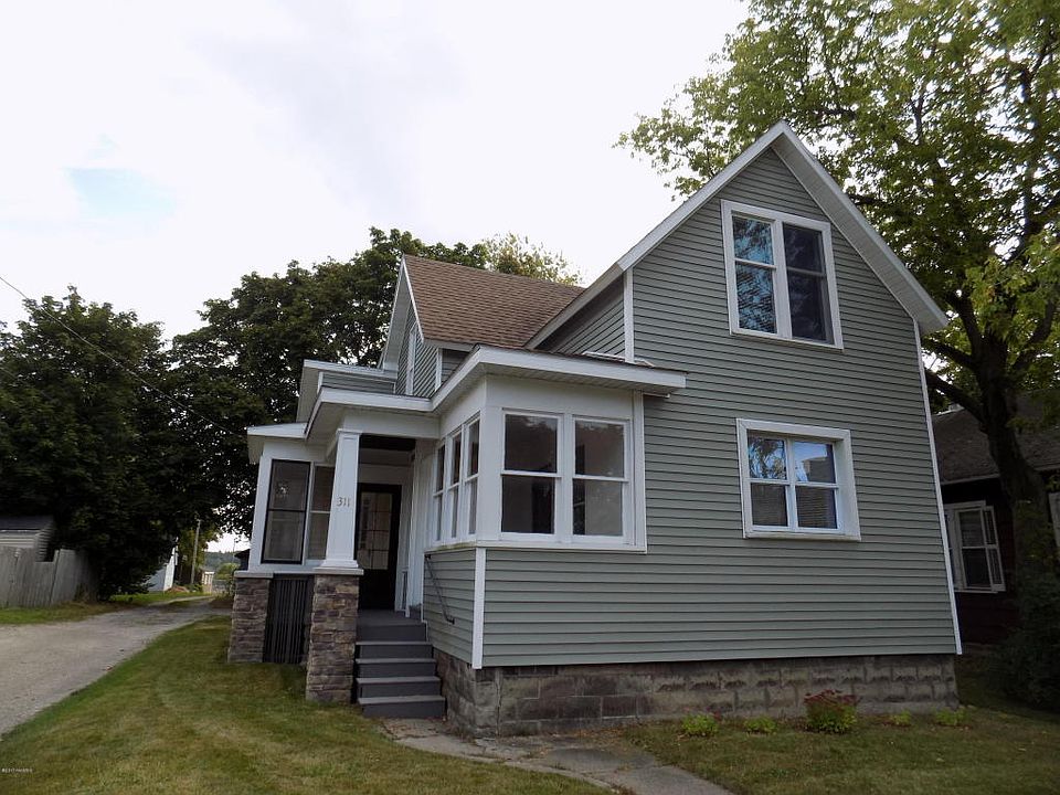 311 Sibben St Manistee, MI Zillow