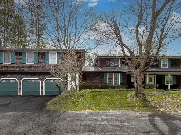 4585 S Buffalo St, Orchard Park, NY 14127