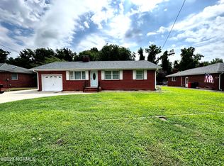 123 Rosedale Dr, Elizabeth City, NC 27909