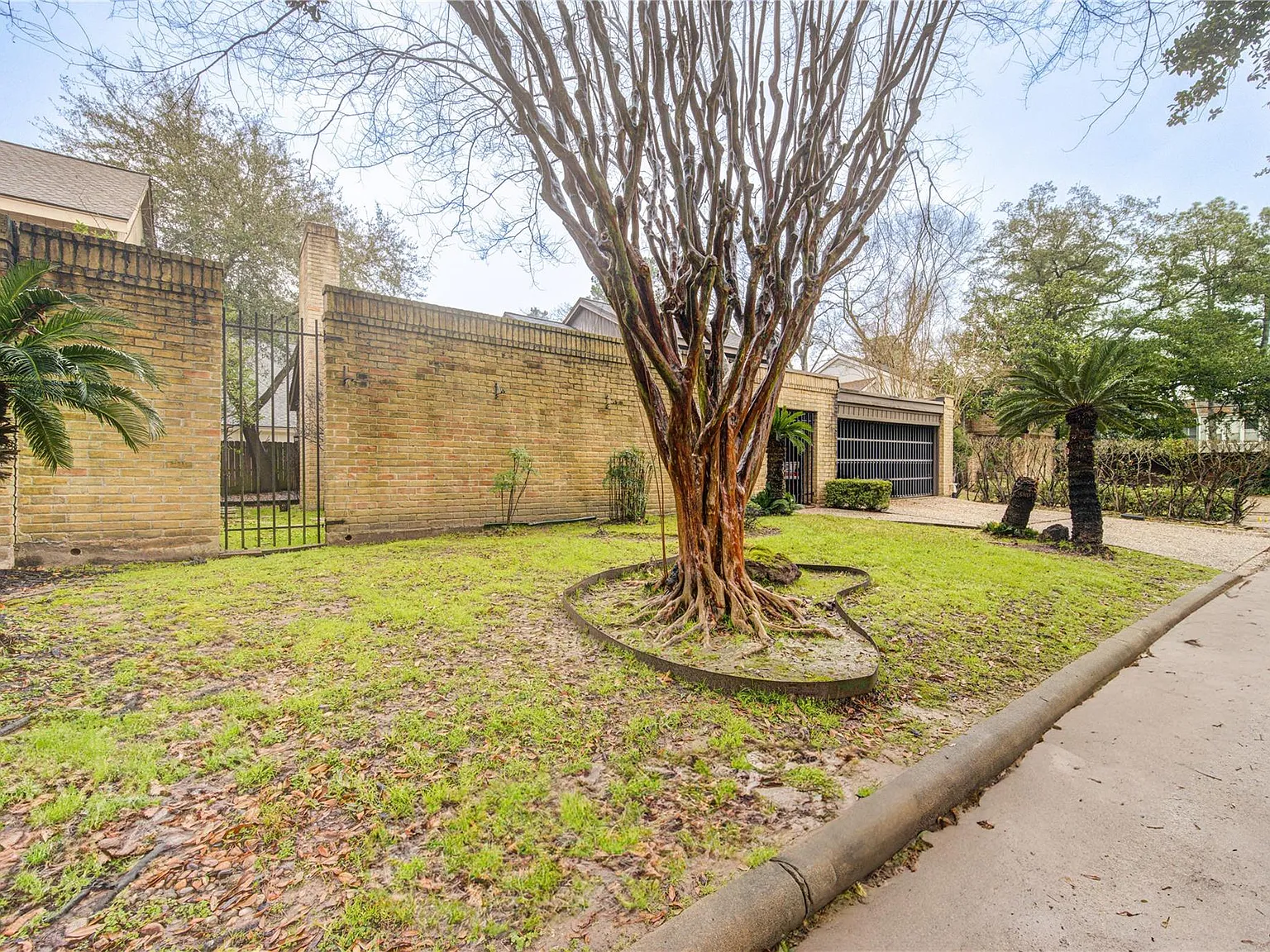 3 bed, 2.5 bath, 2143 sqft, $1,850 — Photo 3
