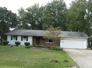 19875 Woodsview Dr, Circleville, OH 43113