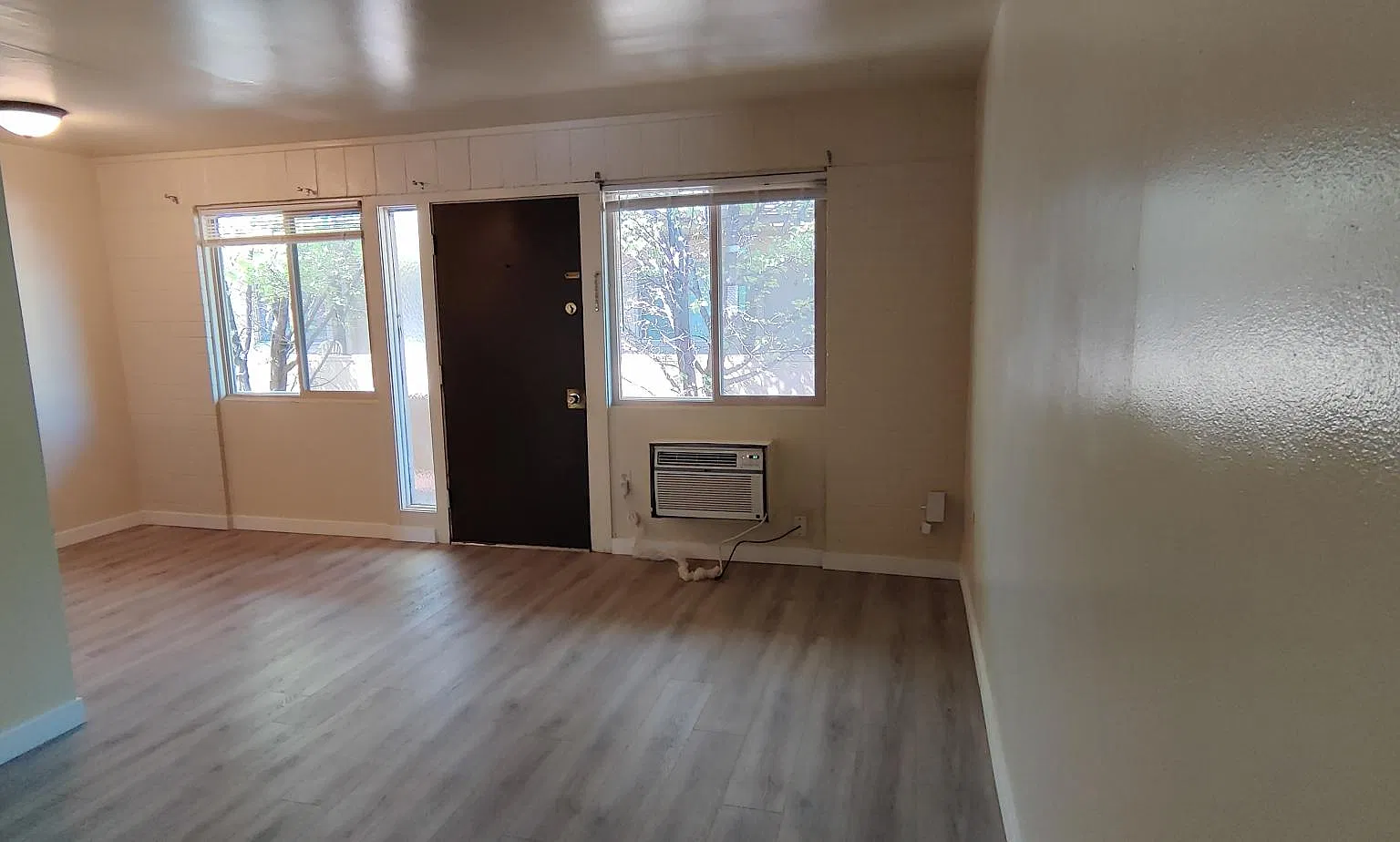 1 bed, 700 sqft, $1,095 — Photo 4