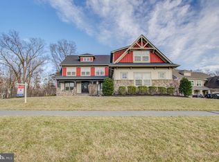 8325 Pine Knott Ct, Gainesville, VA 20155