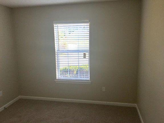5th image of 4425 Pecan Forest Ct