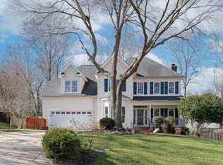 815 Worchester Pl, Simpsonville, SC 29680