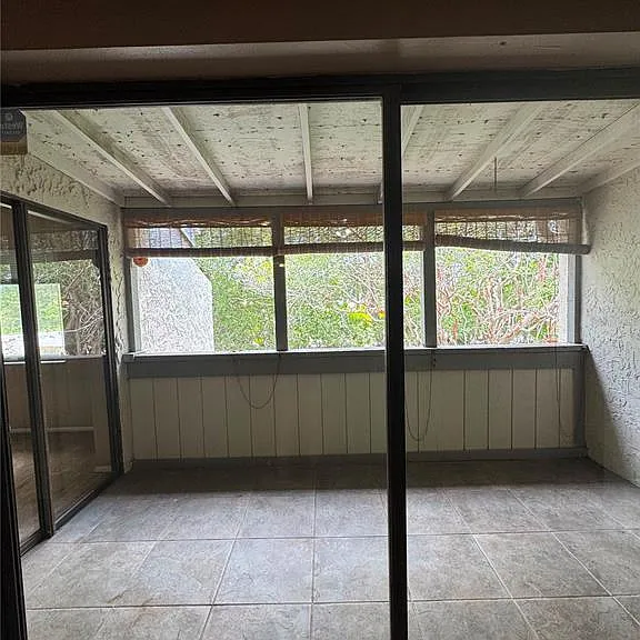 5359 Vineland Rd #2-E — Photo 3