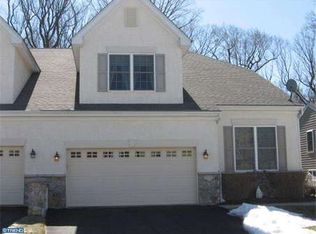 546 Hodgson Cir, West Grove, PA 19390