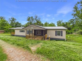 351 Mobile City Rd, Huntington, WV 25702