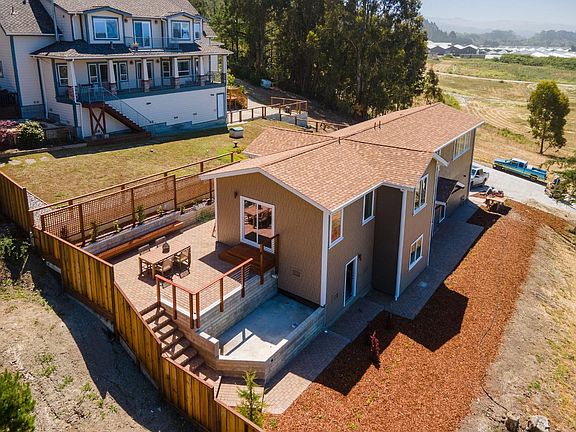 2nd image of 599 Alto Ave